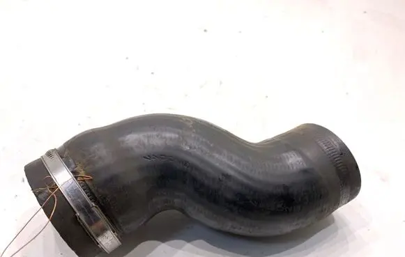 Opel Astra H Intercooler hose/pipe 55354108