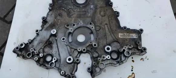 Opel Vectra C Timing chain cover 