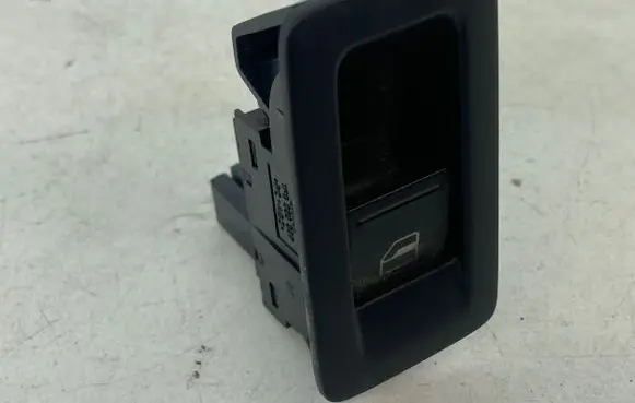 Volkswagen Touran I Electric window control switch 1F0959527