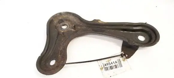 Toyota Avensis T270 Engine mounting bracket 