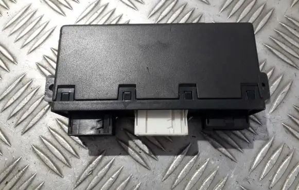 BMW 5 E39 Comfort/convenience module 613569042559 689667