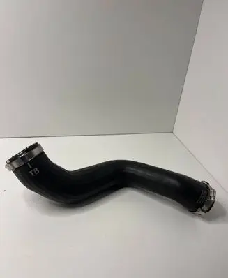 Ford Mustang VI Intercooler hose/pipe FR3C6F073AC R7N6A
