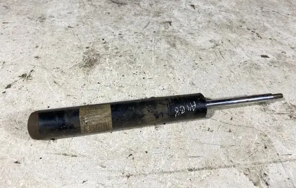 Audi A4 S4 B8 8K Front shock absorber/damper 8t0413031ae