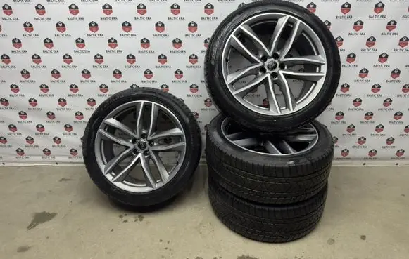 Audi Q7 4M R21 alloy rim 4M0601025S