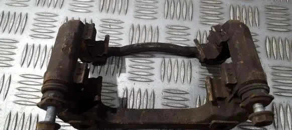 Renault Megane II Front brake caliper