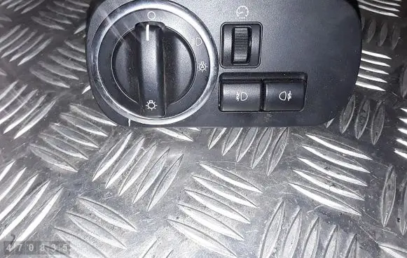 Land Rover Range Rover L322 Light switch