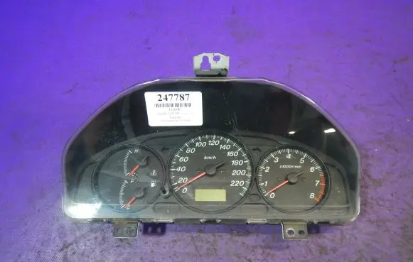 Mazda 323 Speedometer (instrument cluster) BCBL2A