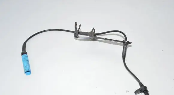 BMW 5 E60 E61 ABS brake wheel speed sensor 0265007848 6760050