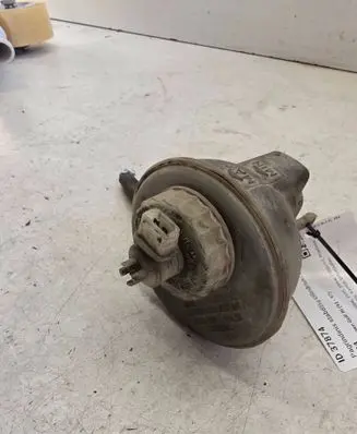Volkswagen Golf III Master brake cylinder 1H1611307A