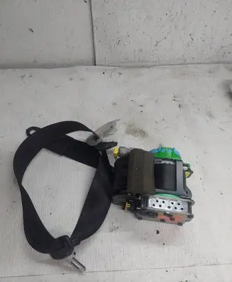 Audi A5 8T 8F Front seatbelt 8T0857705 240309