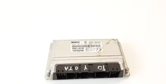 Toyota Corolla E120 E130 Engine control unit/module 8966102730 0261207411 1039S00609