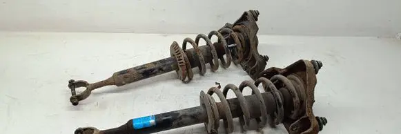 Volkswagen PASSAT B5 Front shock absorber/damper 381700170811 170811