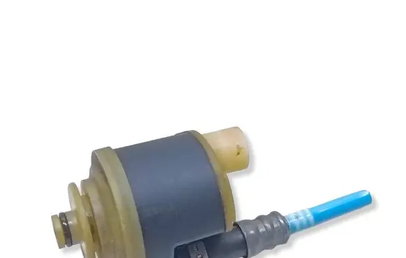BMW 5 F10 F11 Fuel filter heater 8572519