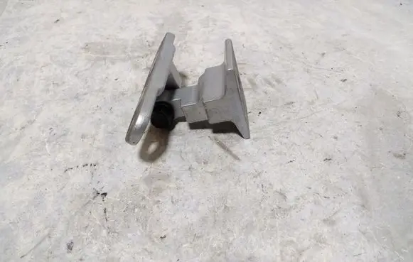 BMW 5 F10 F11 Rear door upper hinge 7185633