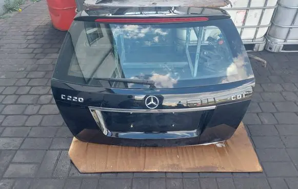 Mercedes-Benz C AMG W204 Tailgate/trunk/boot lid A2047400105