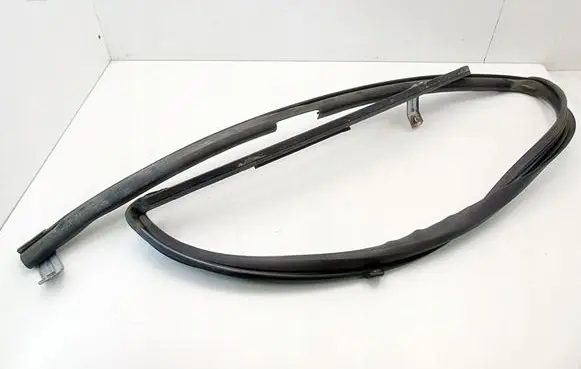 Nissan Almera Tino Front door window/glass frame NIALTIUKNDL2
