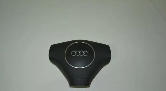 Audi A6 Allroad C5 Steering wheel airbag 8E0880201 8E0880201AT