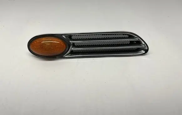 Mini One - Cooper Cabrio R52 Front fender indicator light 