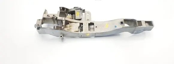 Rear door exterior handle/bracket