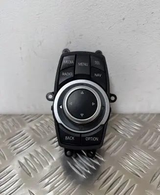 BMW X1 E84 Head unit multimedia control 9285443 033625109