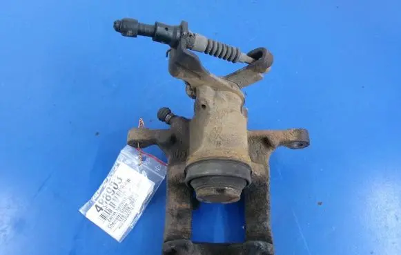 Chevrolet Cruze Rear brake caliper
