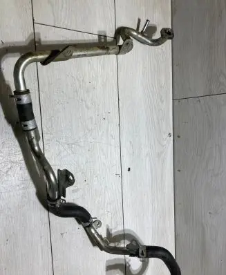 Toyota Hilux (AN10, AN20, AN30) Engine coolant pipe/hose