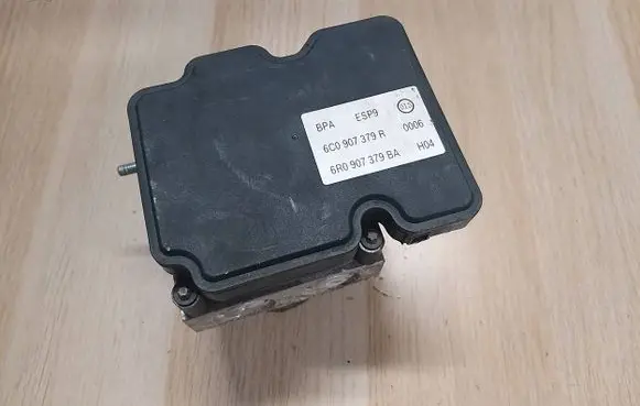 Seat Ibiza IV (6J,6P) ABS Pump 6R0907379BA