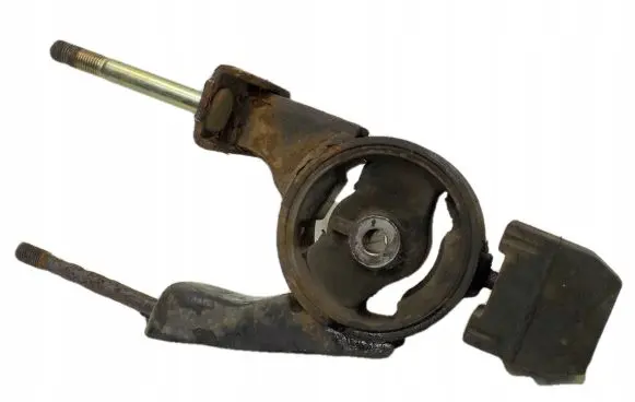 Toyota Yaris Engine mount bracket