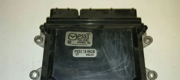 Mazda 3 III Engine control unit/module PSS118881 E6T67885HZC PSS1188K2B