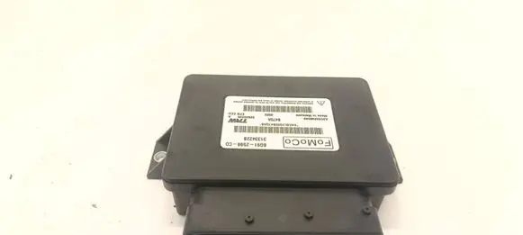Volvo XC60 Hand brake control module 31334228