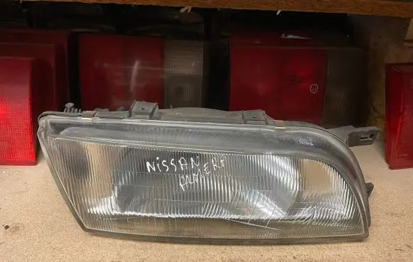 Nissan Almera Headlight/headlamp 1514R