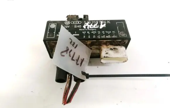 Volkswagen Golf IV Coolant fan relay 1J0919506K