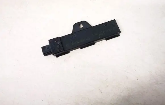 BMW 5 F10 F11 Antenna control unit 6520922083202
