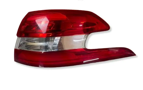 Peugeot 308 Rear/tail lights 9678093880