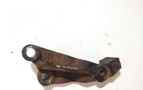 Honda Stream Engine mounting bracket