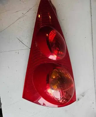 Peugeot 107 Rear/tail lights 815600H040