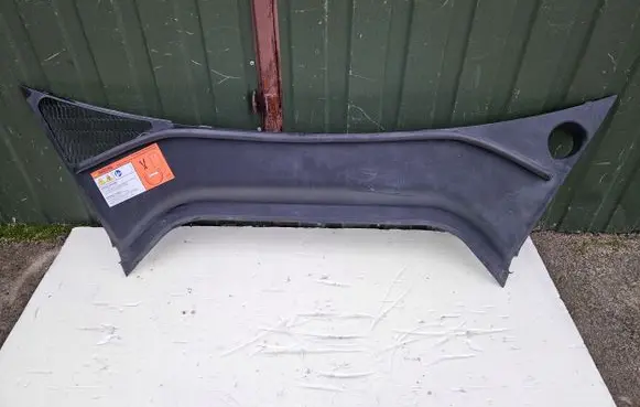 Tesla Model S Windshield/front glass wiper blade 100632900d
