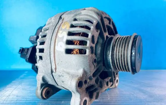 Audi A4 S4 B7 8E 8H Generator/alternator 06F903023J 0124525092