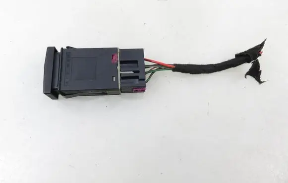 Audi A4 S4 B5 8D Hazard light switch 
