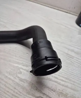 Volvo V70 Engine coolant pipe/hose 6G918286UC