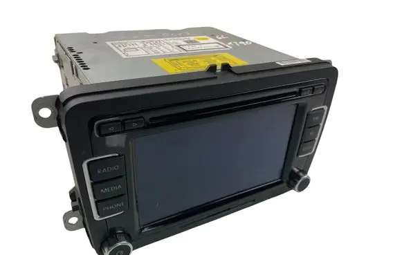 Volkswagen Scirocco Radio/CD/DVD/GPS head unit 3C8035195F