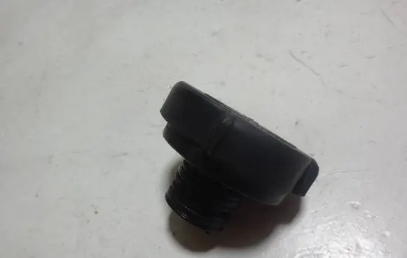 BMW 3 E46 Coolant expansion tank/reservoir cap