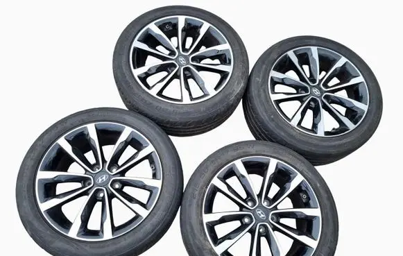 Hyundai i40 R17 alloy rim 