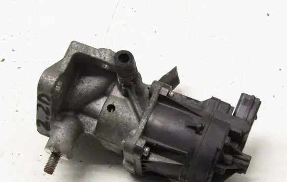 Mazda CX-5 II EGR valve SH01K5T70874