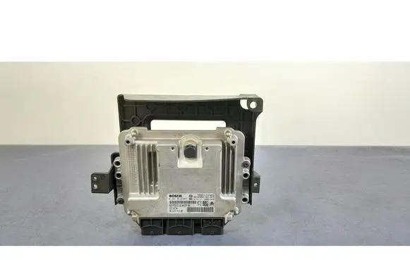 Citroen C5 Engine control unit/module ECU 9661971380