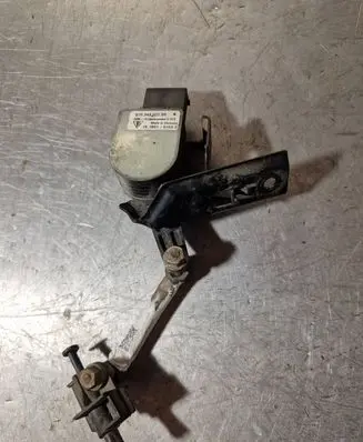 Porsche Panamera (970) Air suspension front height level sensor 97034302203 15160101222