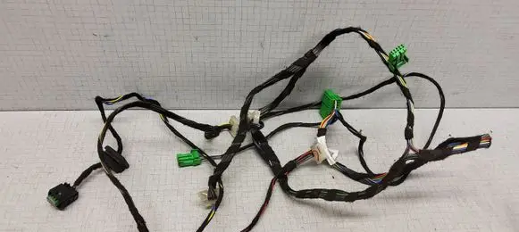 Volvo V70 Cooling fan wiring 9009563