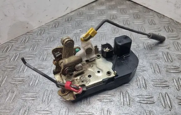 Jeep Grand Cherokee (WK) Rear door lock 2026J GL13