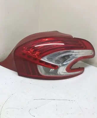 Peugeot 208 Rear/tail lights