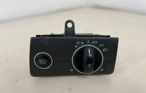 Mercedes-Benz E W211 Light switch 2115450404